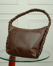 Load image into Gallery viewer, Aria braided bag