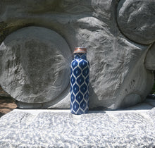 Load image into Gallery viewer, Indigo Enamel Printed Copper Bottle with Coconut Cleaning Brush &amp; Pitambari (1 Litre)