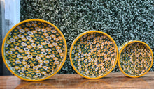 Load image into Gallery viewer, Yellow &amp; Green Floral MDF Printed Round Tray (Set of 3)